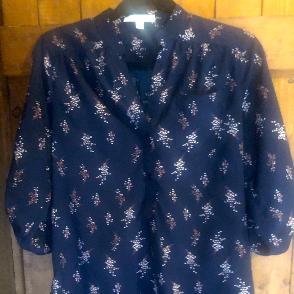 💥Elegant Navy and Floral Print FUN2FUN Blouse💥